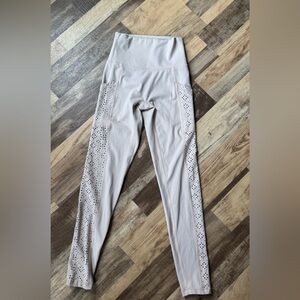 Aerie Chill Play Move High-Waist Paisley Laser-Cut Side Panel Leggings Small